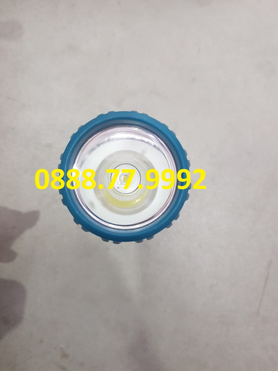 ĐÈN PIN DÙNG PIN 12V TOTAL ( NÂNG CẤP TỪTWLI1201)  TWLI1223