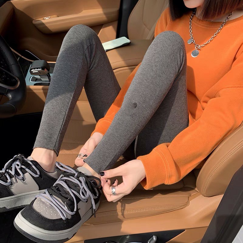 Quần legging nữ dài len tăm thêu hình