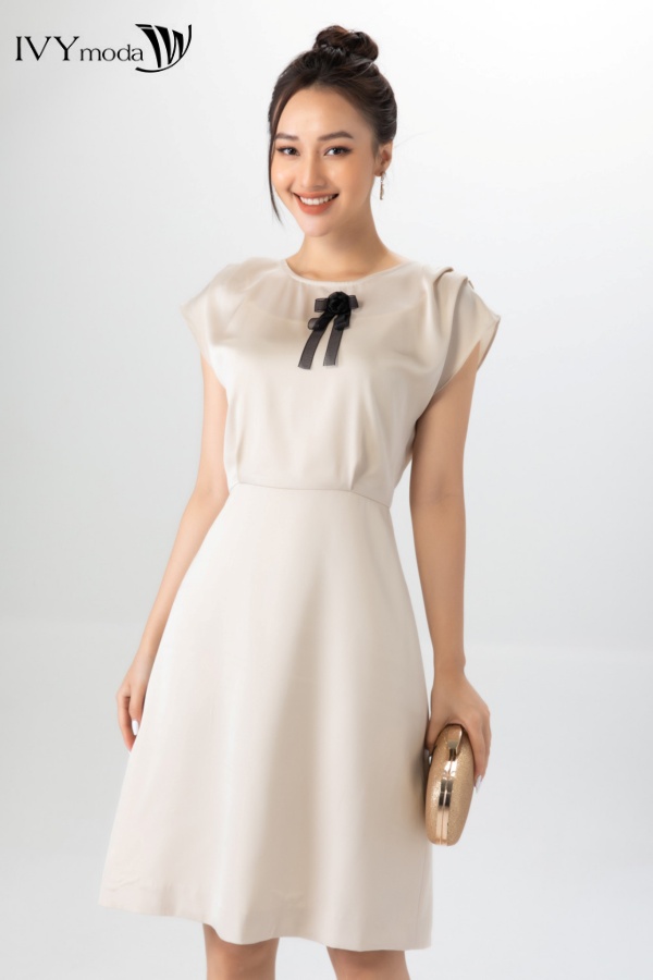 Đầm lụa tay xếp IVY moda MS 48M6678