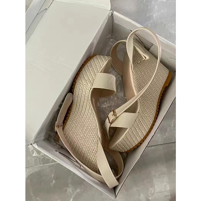 Giày sandal đế xuồng đan cói thời trang mùa hè V912