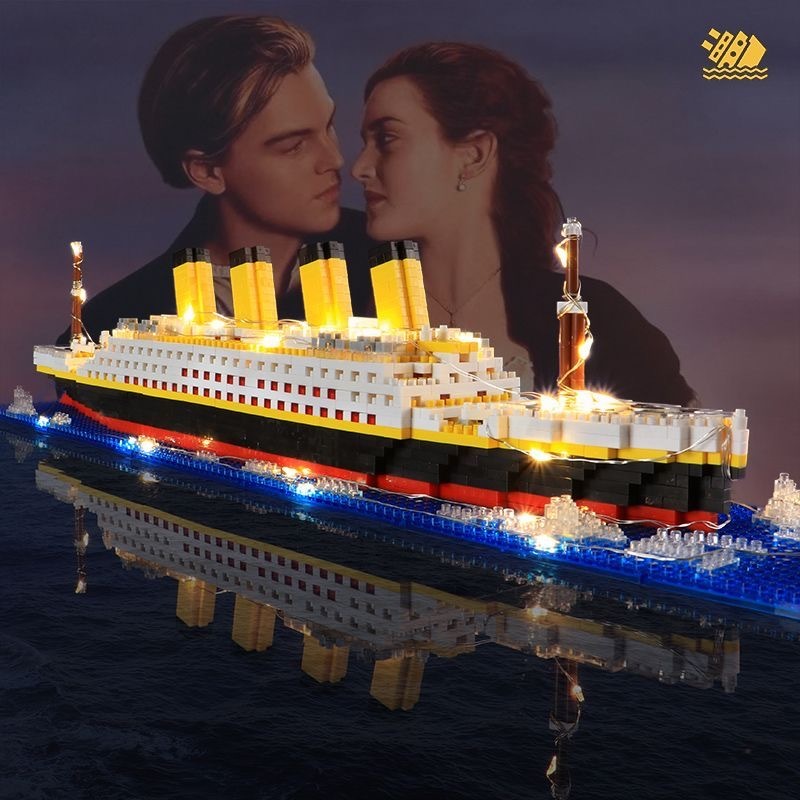 Đồ chơi xếp hình lắp ráp mô hình,Tàu Titanic
