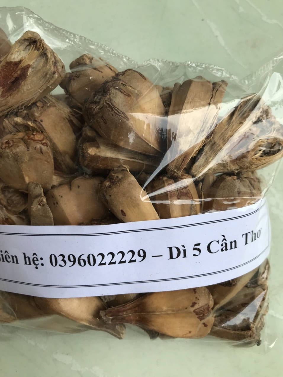 Trái dứa gai phơi khô 1 ký sạch đẹp