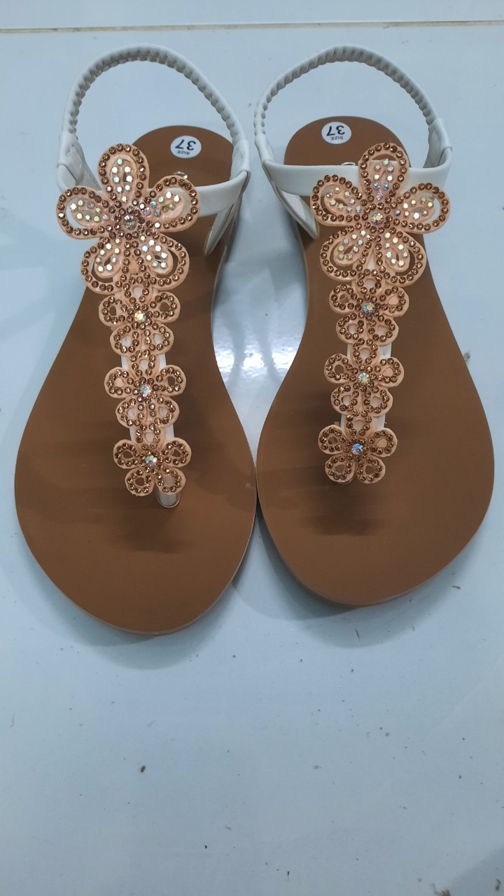 SANDAN NỮ BIG SIEE CỰC XINH LT77