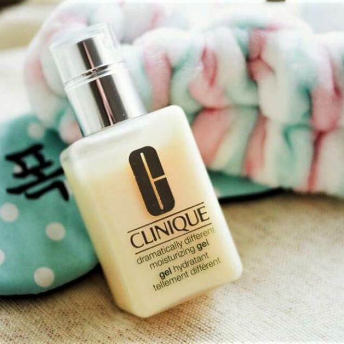 Kem Dưỡng Ẩm Cli nique Dramatically Different Moisturizing Gel Da Dầu 125ml