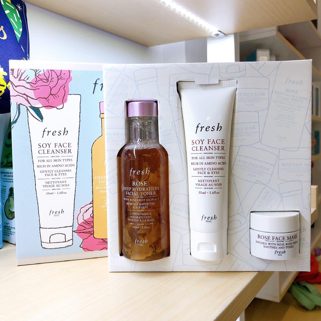 Bộ dưỡng da Fresh Rose Deep Hydration Skincare Set