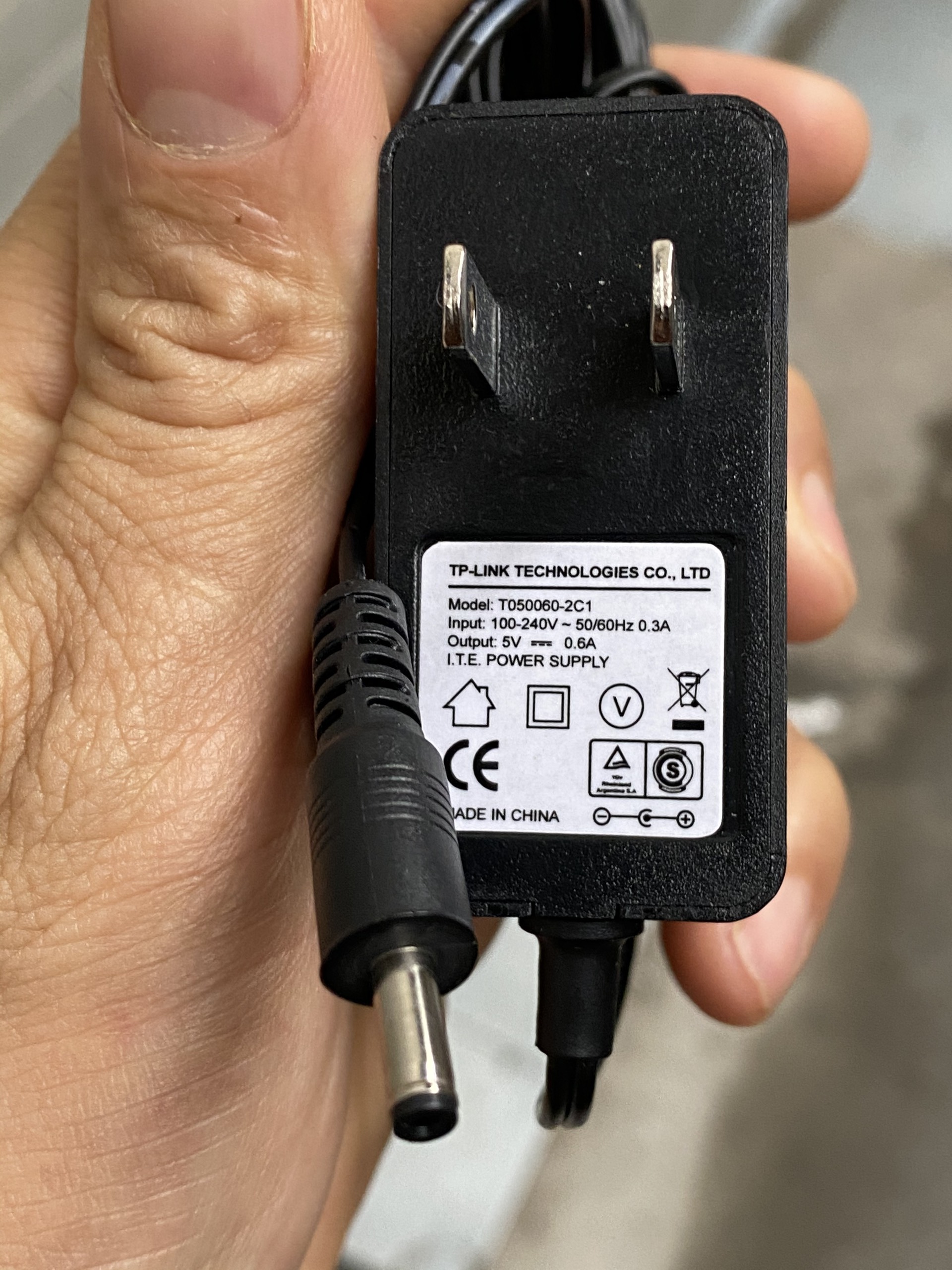 Cục sạc 5V 0.6A cho Wifi Mercusys MW305R