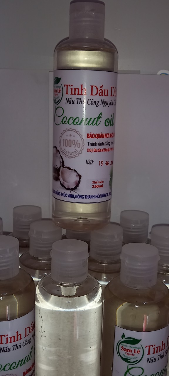 dầu dừa mẹ nấu thủ công 250ml-SAM LÊ SHOP