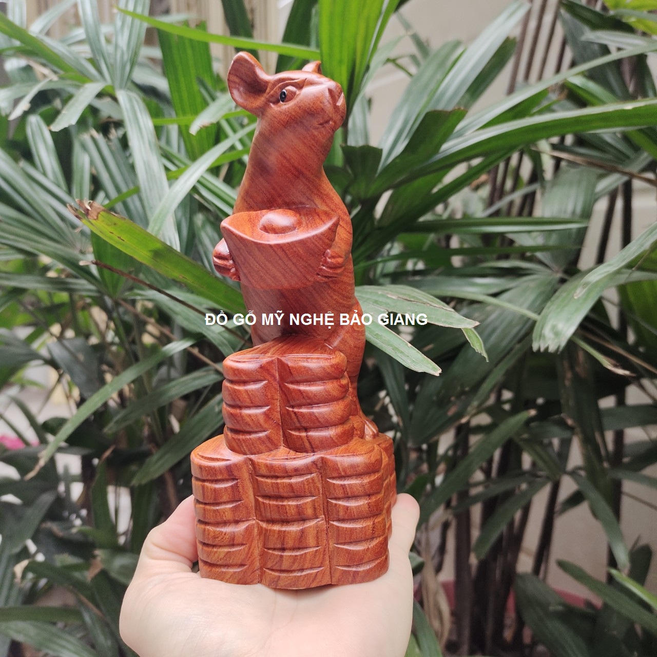 Tượng con chuột gỗ hương cao 20 cm