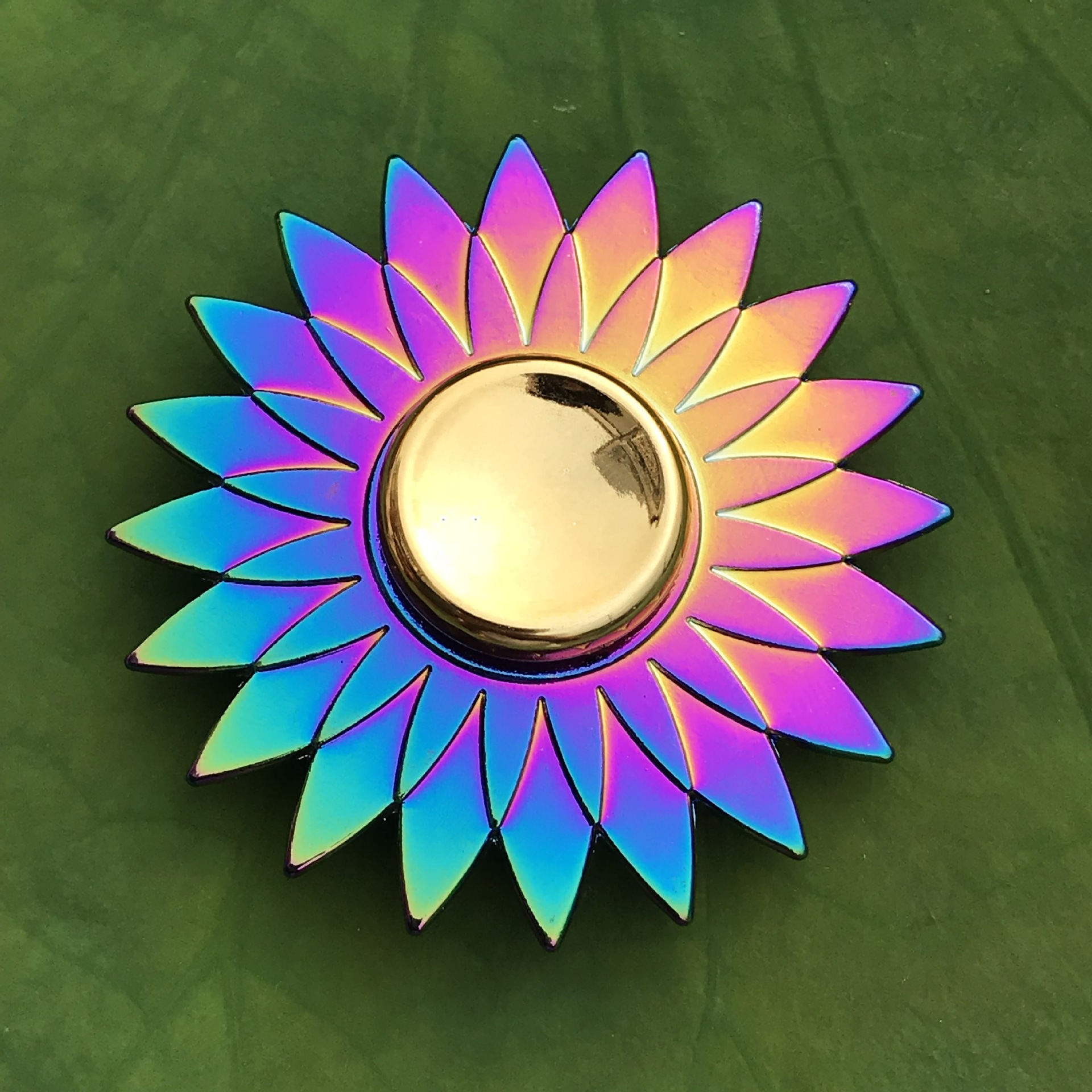 Con Quay Spinner Kim Loại 7 Màu Rainbow