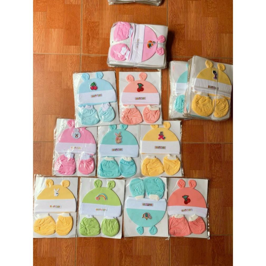 Set 5 Món Mũ Bao Tay Tất Chân Sơ Sinh Cho Bé
