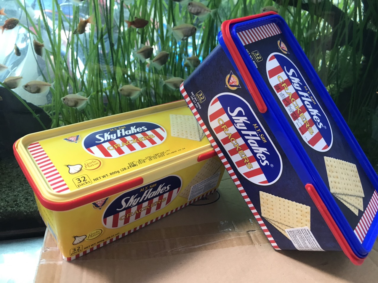 Chậu Ăn Kiêng Bánh Quy Sky Flakes Crackers (Hộp 800g)