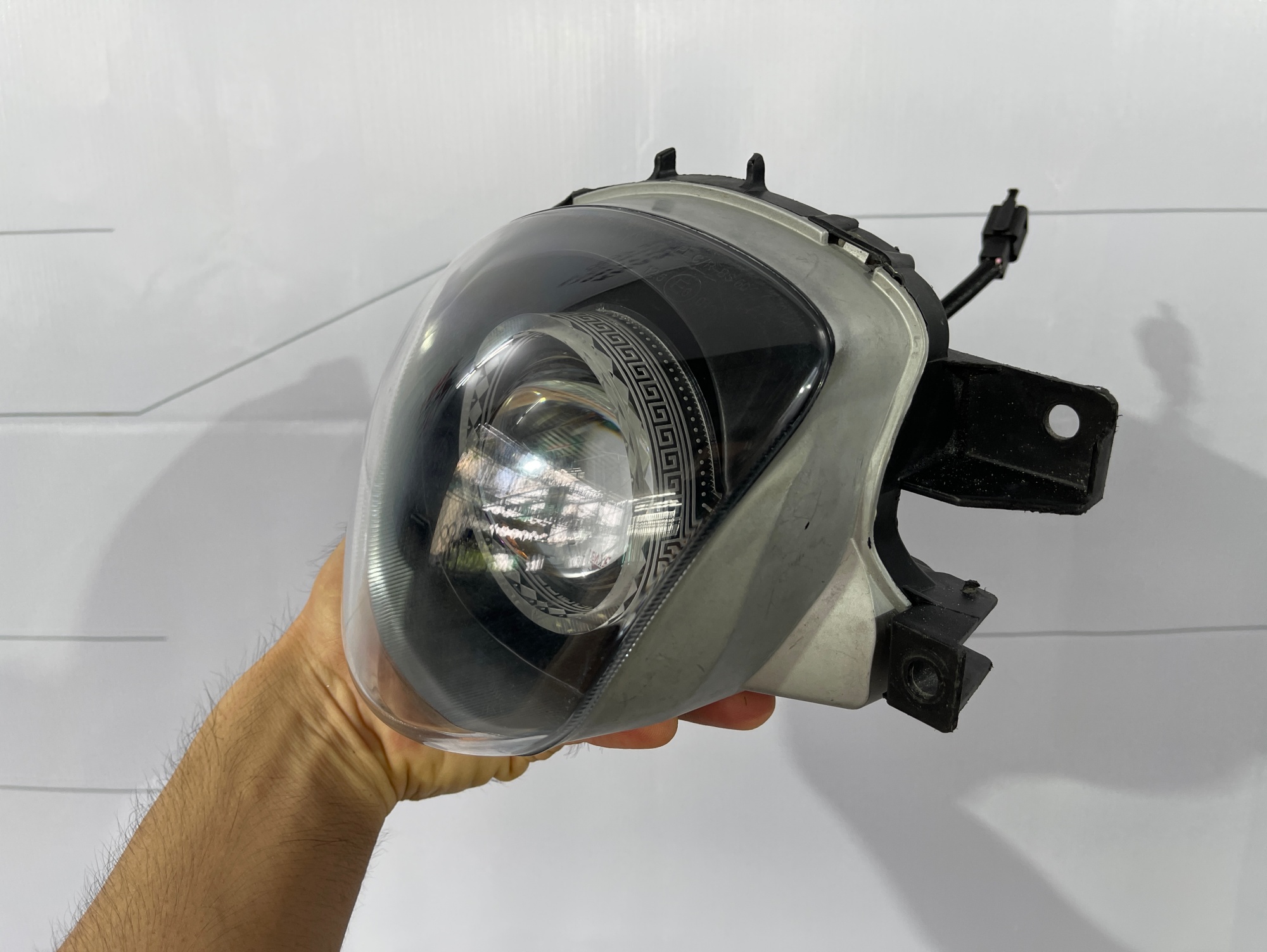 PAT INOX ĐỘ BI CẦU DÀNH CHO SH MODE BÓNG HALOGEN