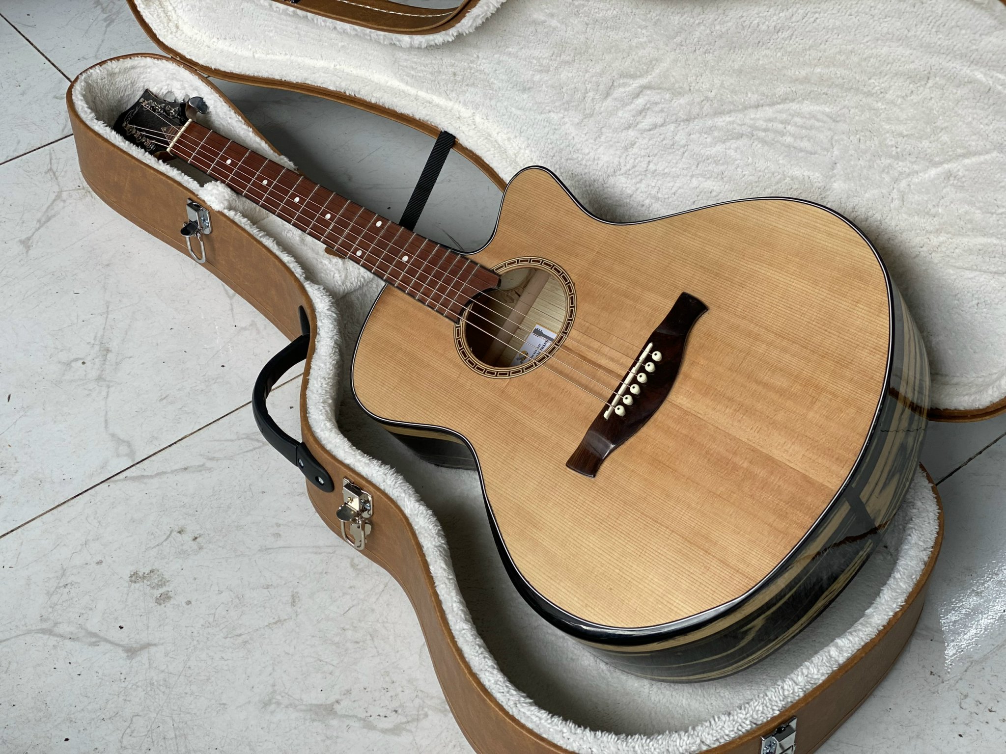 Đàn Guitar Acoustic Top Solid Vát Hông Đàn Gỗ Mun Thái Mã Đàn TS-158
