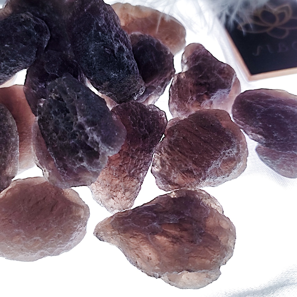 Starborn Pearl Of Fire - Agni Mani Handstein 20-30g | Seltener Pseudotektit Sammlerstück