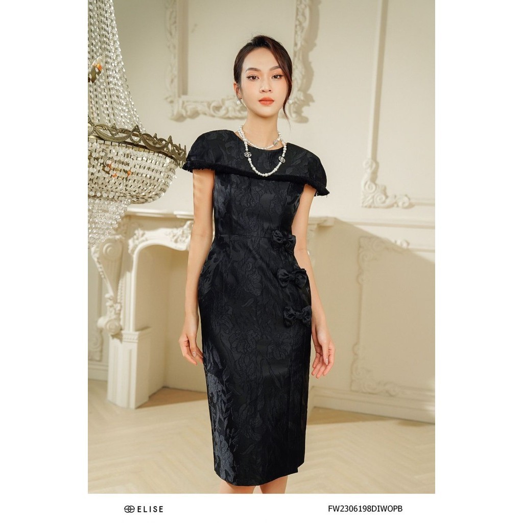 Đầm gấm hoa đen cổ viền tua rua thiết kế elise fw2306198diwopb