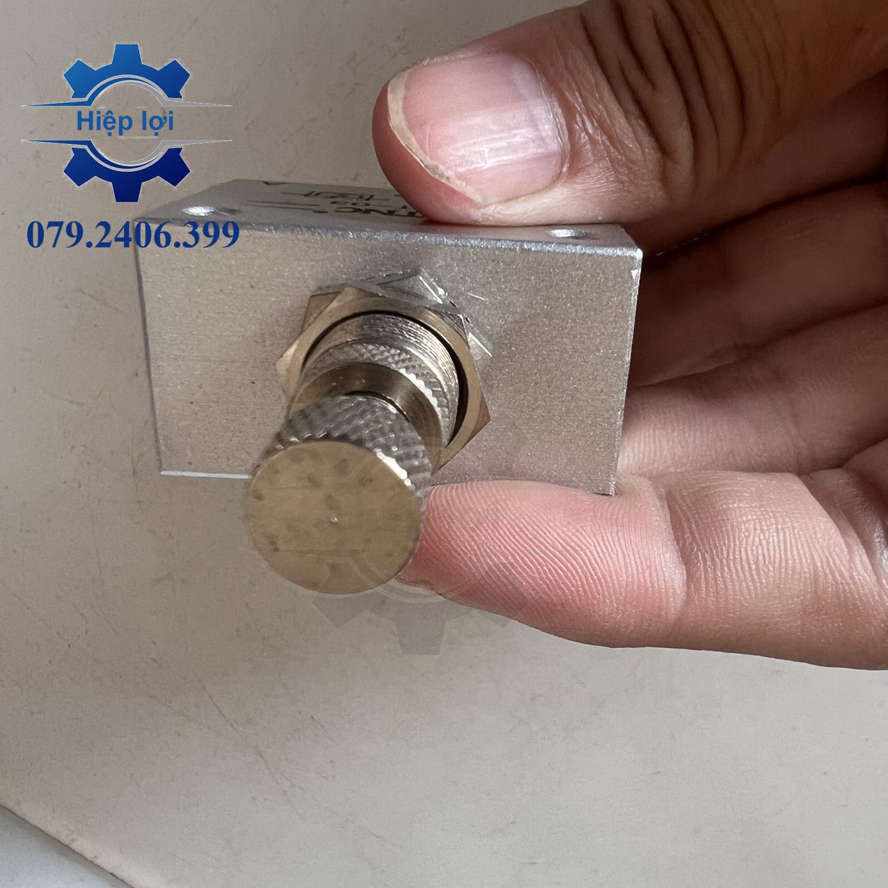 {STNC} Van Tiết Lưu Khí Nén ST01~10 – Tùy Chỉnh Lưu Lượng Dễ Dàng, Kiểm Soát Hơi Chính Xác Hơn