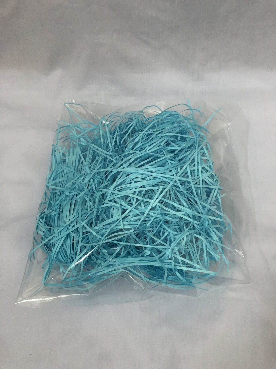 Giấy rơm/giấy vụn trang trí hộp quà/ 50 gram