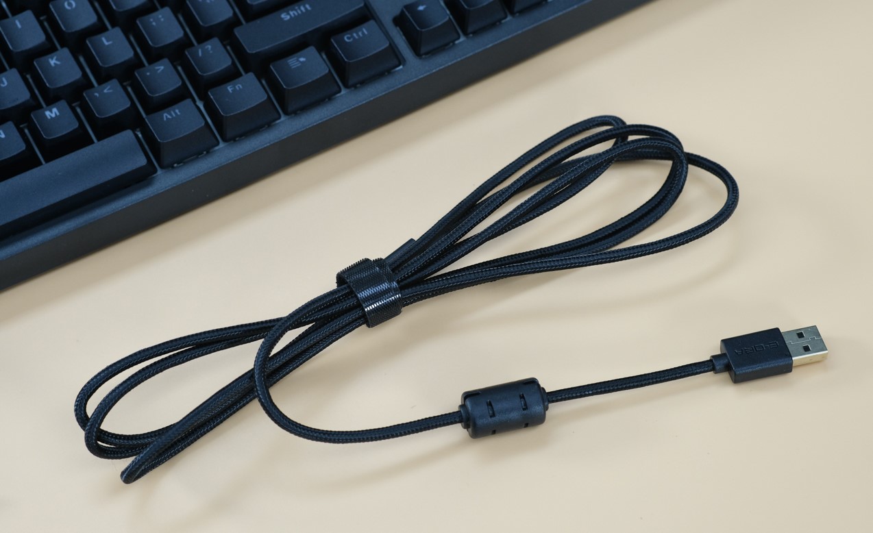Phím cơ E-Dra EK3104 RGB Huano switch new version BH 2 năm