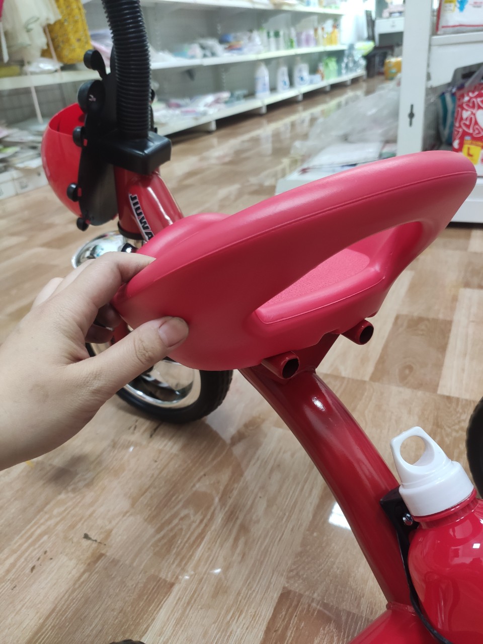 (loại đẹp)Xe đập ba bánh chon bộ bình nước cho bé Senmysan 3b-2