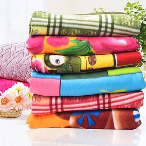 Chăn nỉ văn phòng đa năng, Chăn nỉ siêu nhẹ siêu mát, Mền nỉ , Chăn nỉ, Chăn nỉ hoa văn tinh tế, trẻ trung KT 170x200cm