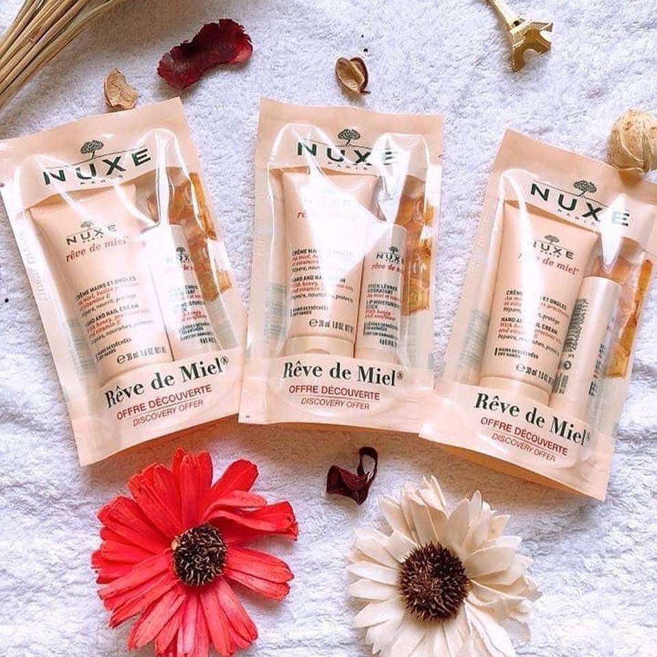 Set dưỡng tay và dưỡng môi Nuxe