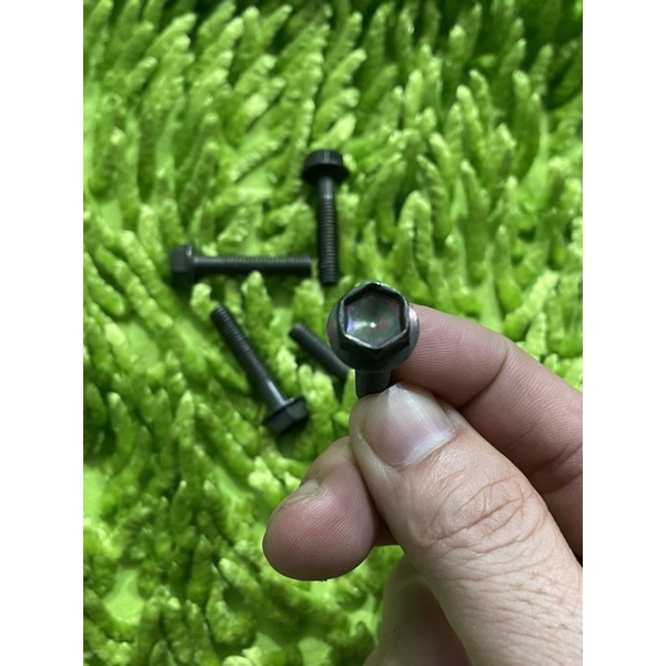 Bộ 5 con ốc 6mm/3cm đầu lõm xipo satria rg rgv rgx