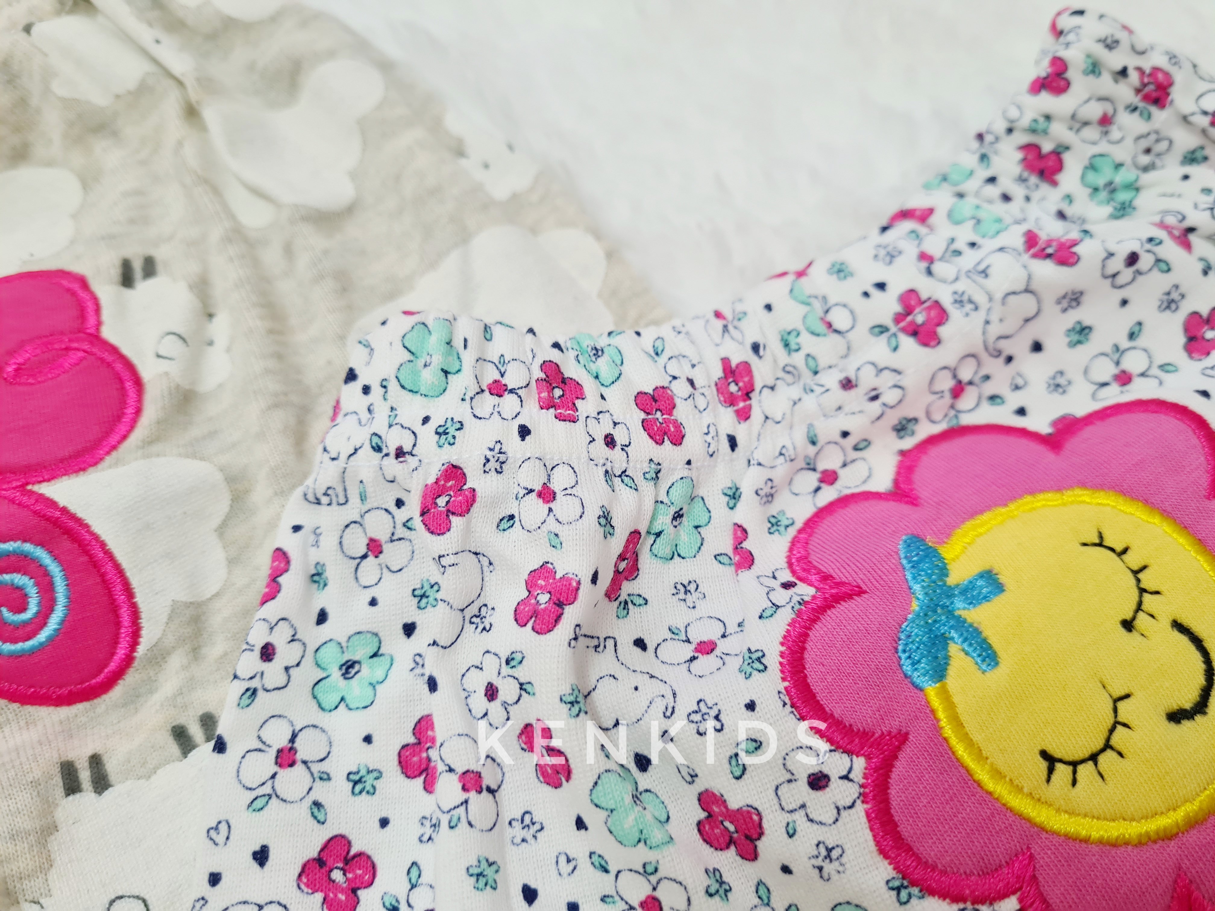 SET 3 Quần short lửng thêu mông thú Carter Thái Lan bé gái (7-14kg)