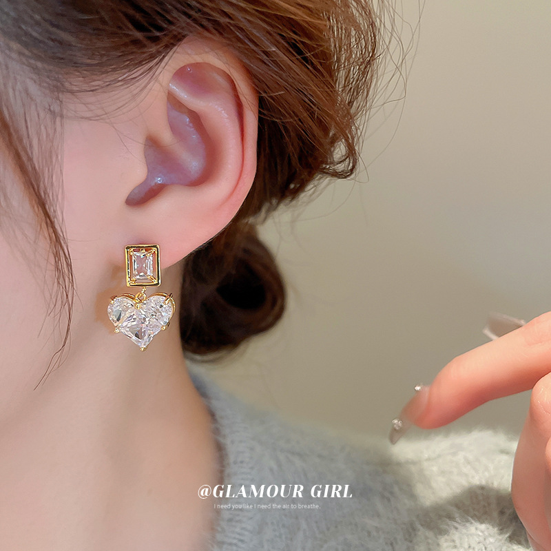 Women crystal rhinestone earrings