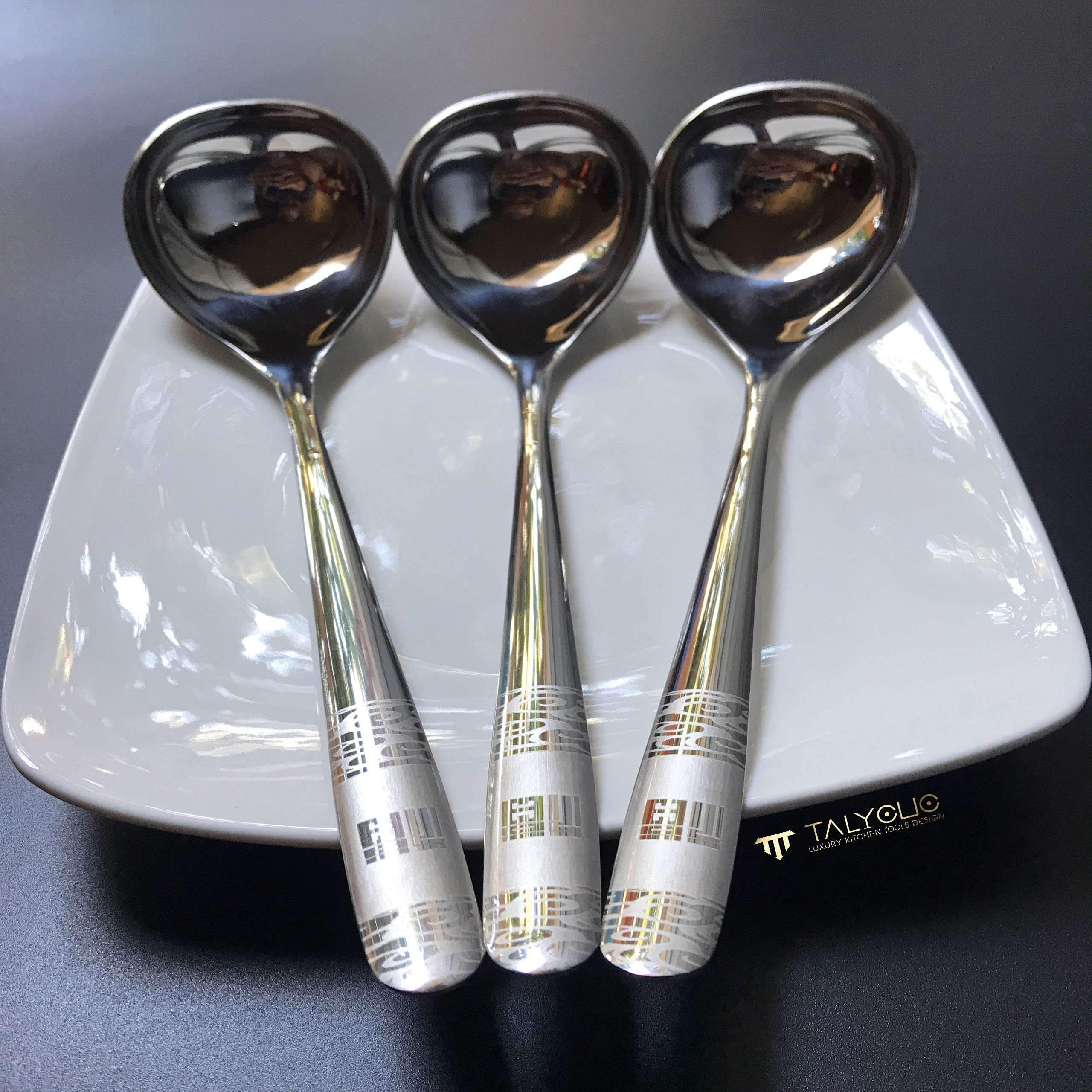 Muôi canh môi inox cao cấp mạ vàng mạ bạc phủ bóng sang trọng dùng trong gia đình
