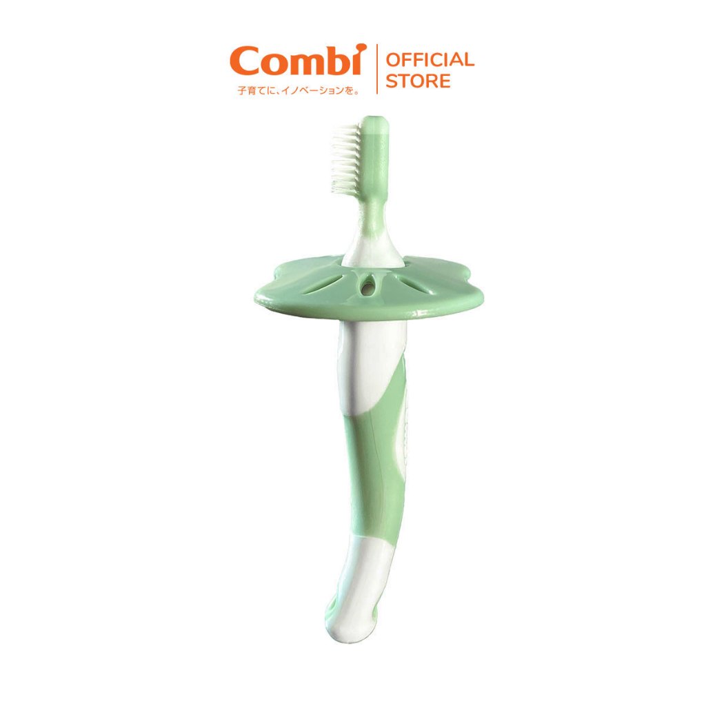 Bàn chải đánh răng Combi Candy Color bước 2