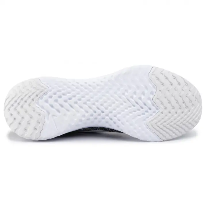 nike epic react flyknit 2 oreo
