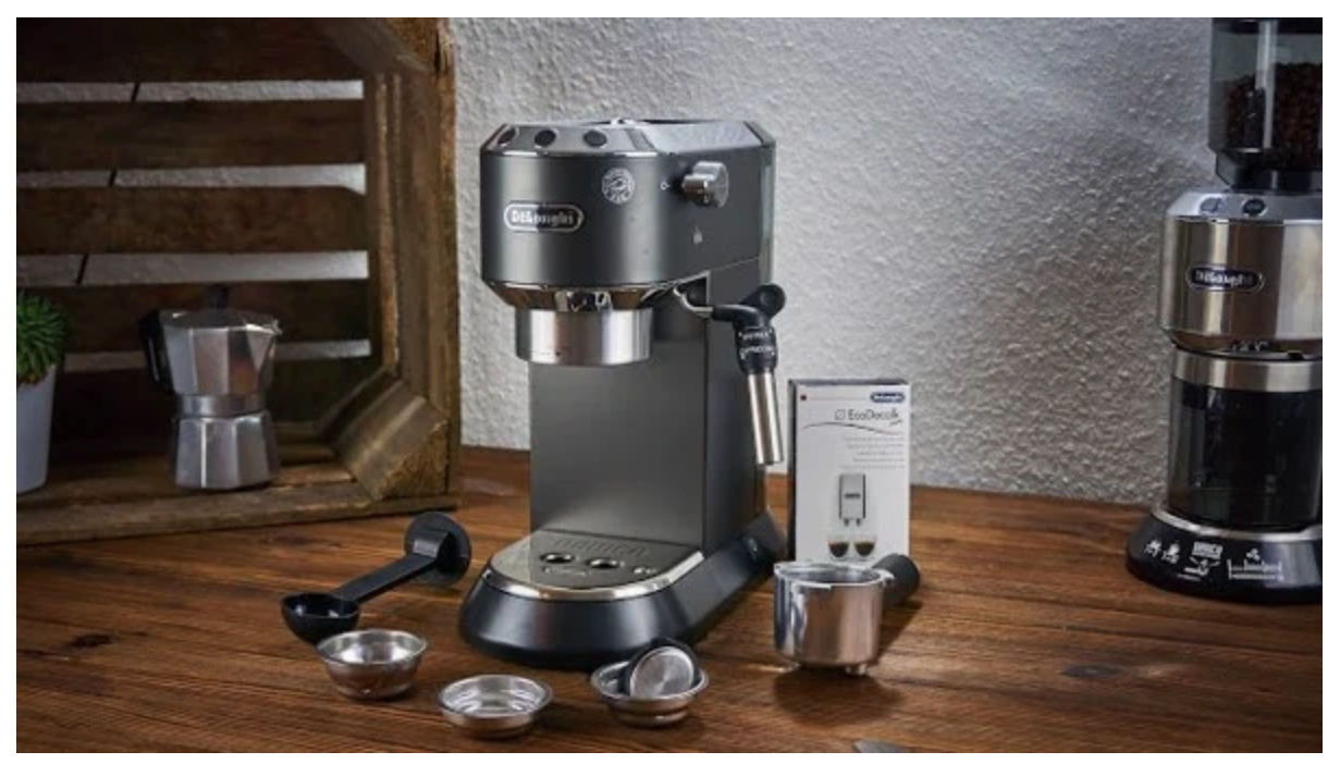 [Delonghi EC 685.M] Máy pha cà phê Delonghi EC685.M
