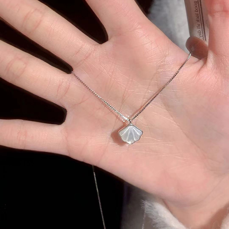 Simple%20Moonstone%20Shell%20Pendant%20Necklace%20Silver%20Color%20Clavicle%20Chain%20Choker%20For%20Women%20Girls%20Elegant%20Jewelry%20Accessories%20Gifts%20YINGYING%20-%20Image%203
