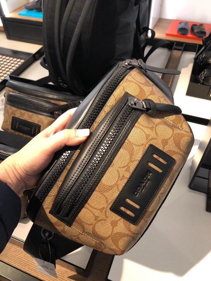 terrain belt bag coach